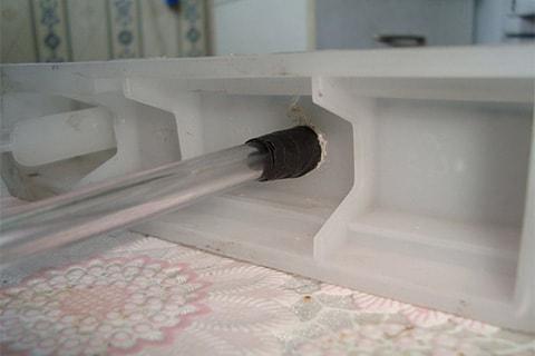 приспособление для закачки пены для очистки испарителя кондиционера вид 3