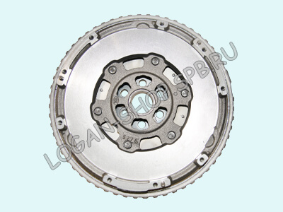 Маховик МКПП Duster 1.3 2021- LUK Маховик МКПП Duster 1.3 2021- LUK