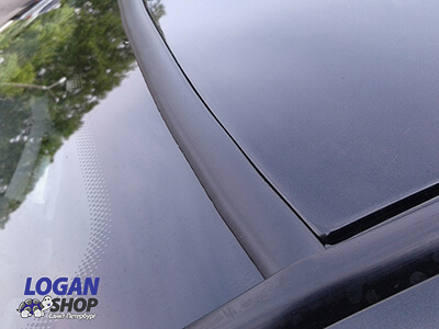 Как защитить лакокрасочное покрытие от сколов вокруг лобового стекла на Рено Логан?